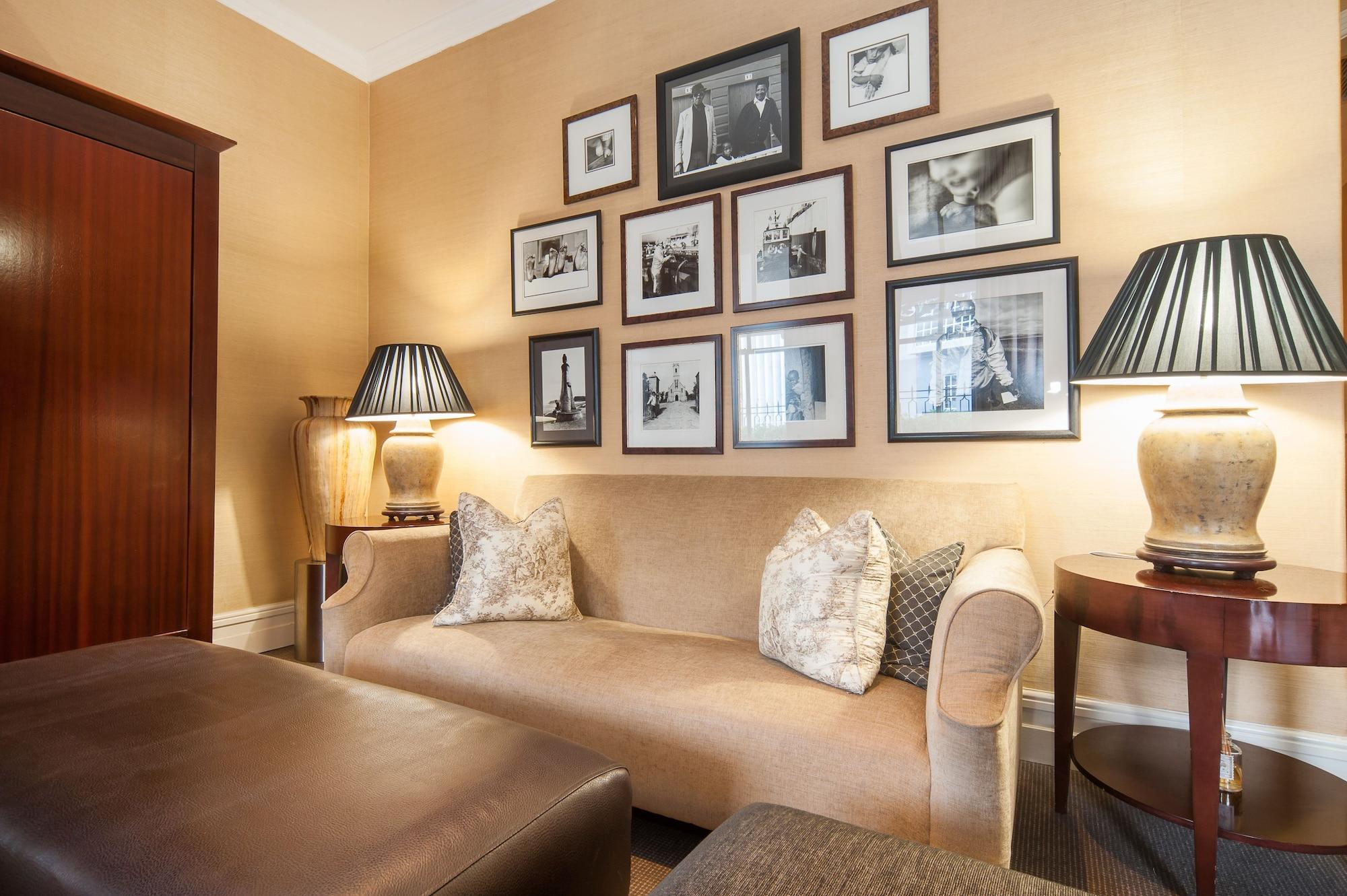 Quarters Hotel Дурбан Экстерьер фото
