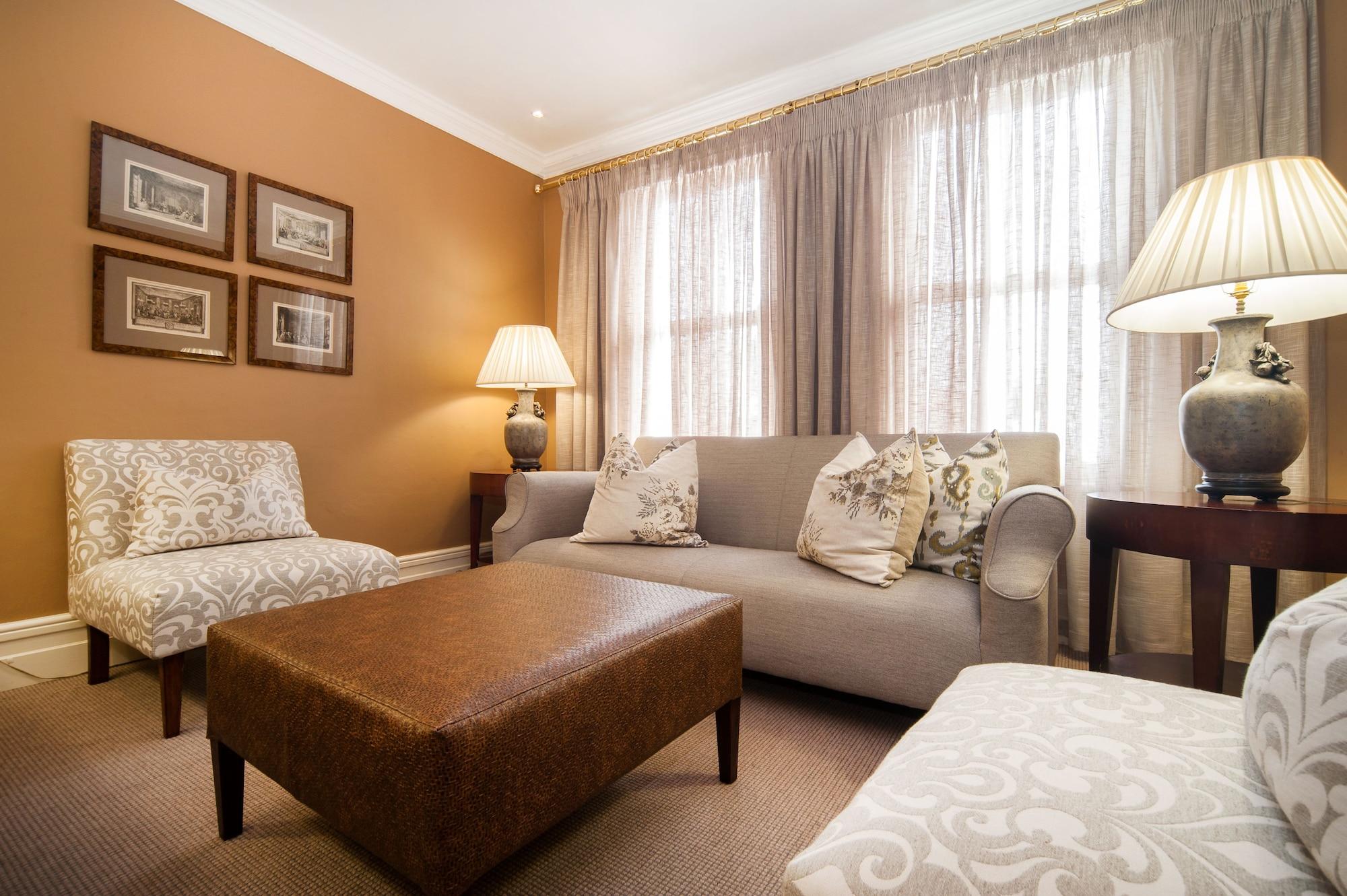 Quarters Hotel Дурбан Экстерьер фото